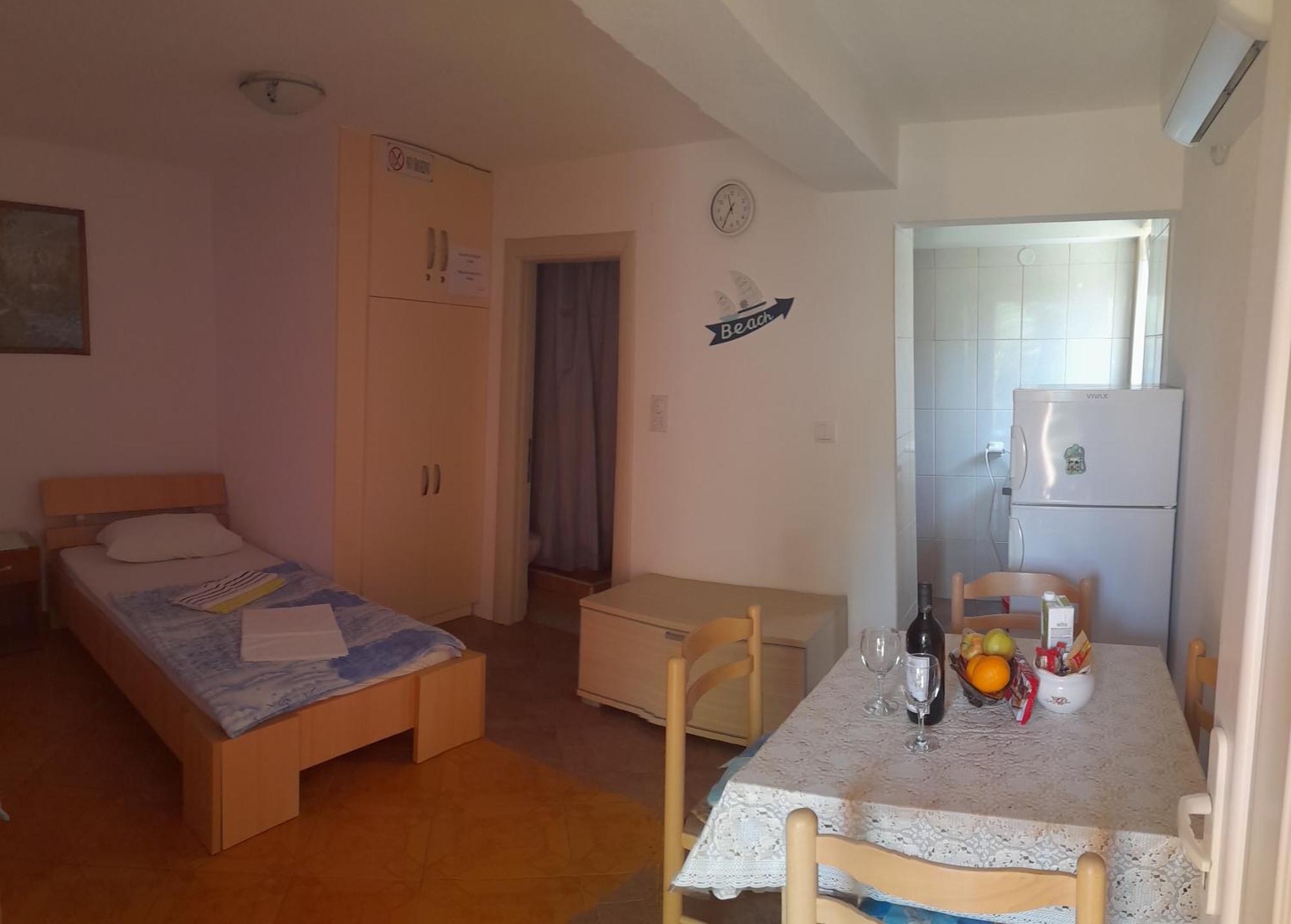 Apartments Kovacevic Petrovac na moru Zimmer foto