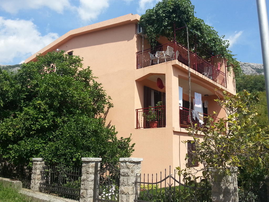 Apartments Kovacevic Petrovac na moru Exterior foto
