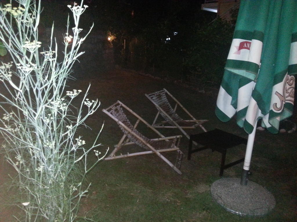 Apartments Kovacevic Petrovac na moru Exterior foto
