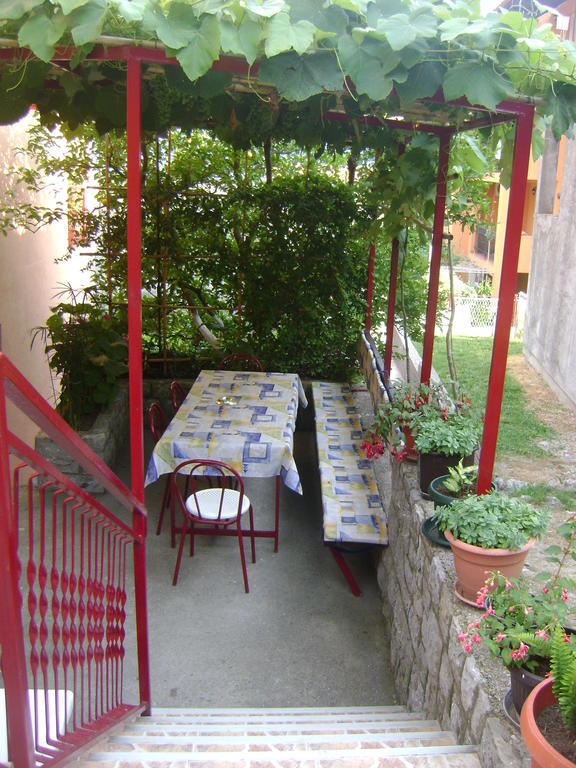 Apartments Kovacevic Petrovac na moru Exterior foto